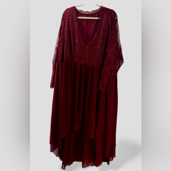 NWT Xpluswear Design Plus Size Cocktail Party Black Round Neck Long Sleeve - Picture 2 of 4